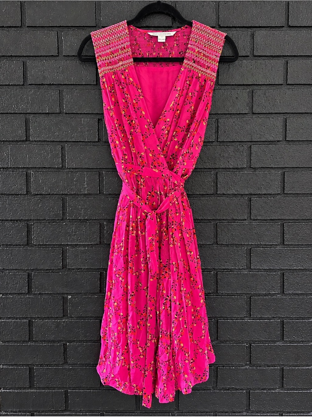 Diane Von Furstenberg Fuchsia Floral Wrap Dress with Smocked Shoulders Size 2